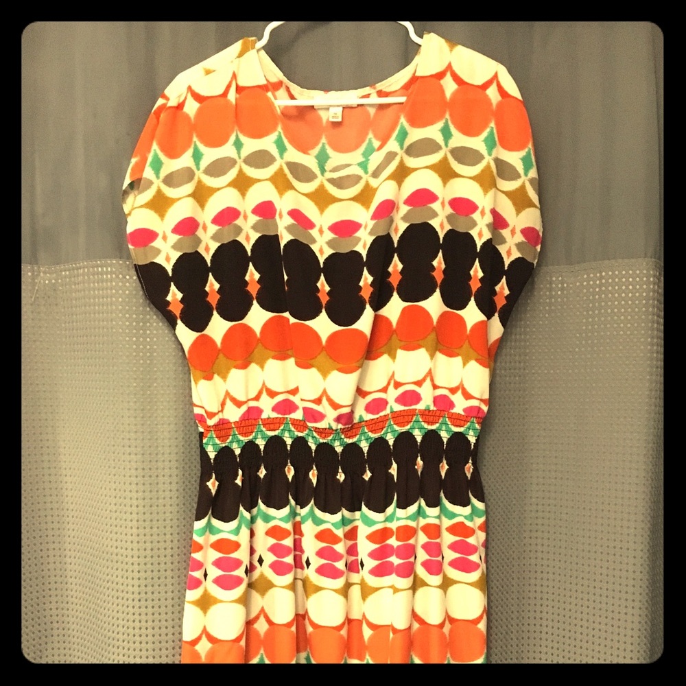 Cute cinch waisted dress Dressbarn 16